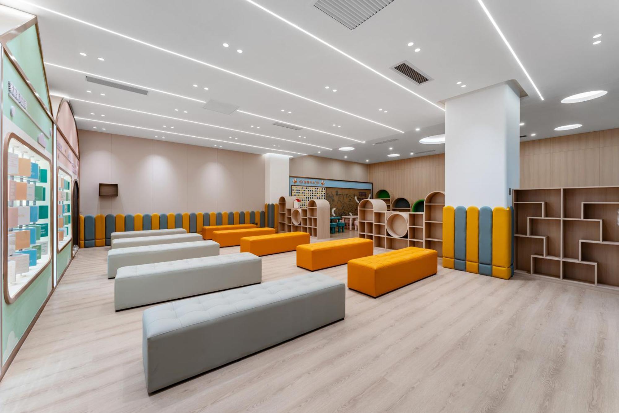 Liang Fan Holiday Inn Guangzhou Luaran gambar